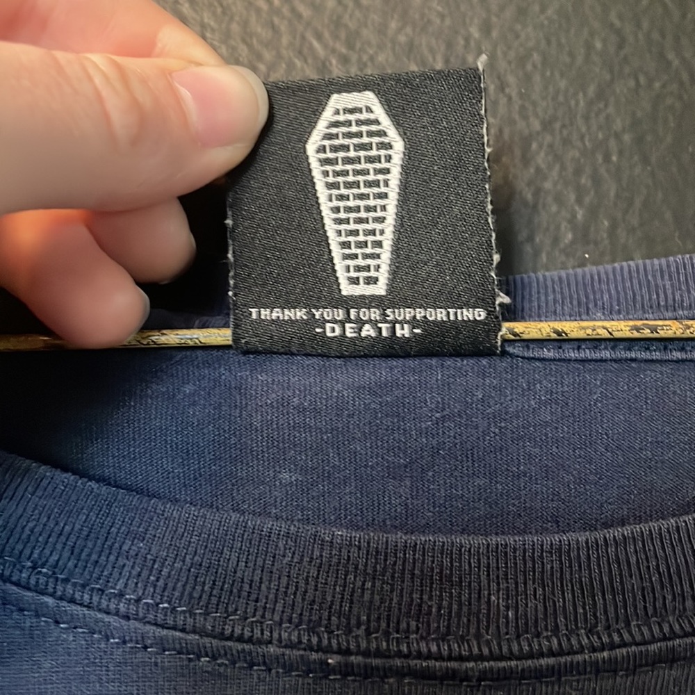 Mens dropdead medium tshirt!!!!! - Picture 4 of 5